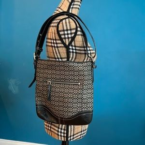 Coach signature jacquard handbag * black logo print * EUC * adjustable strap